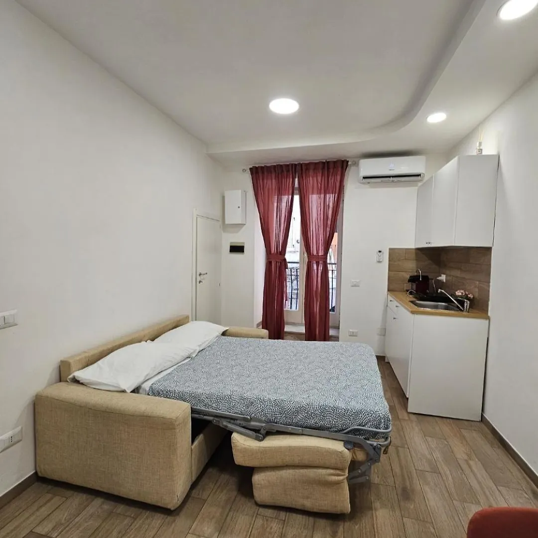 Donna Giulietta Apartment Naples 0*,  Italy